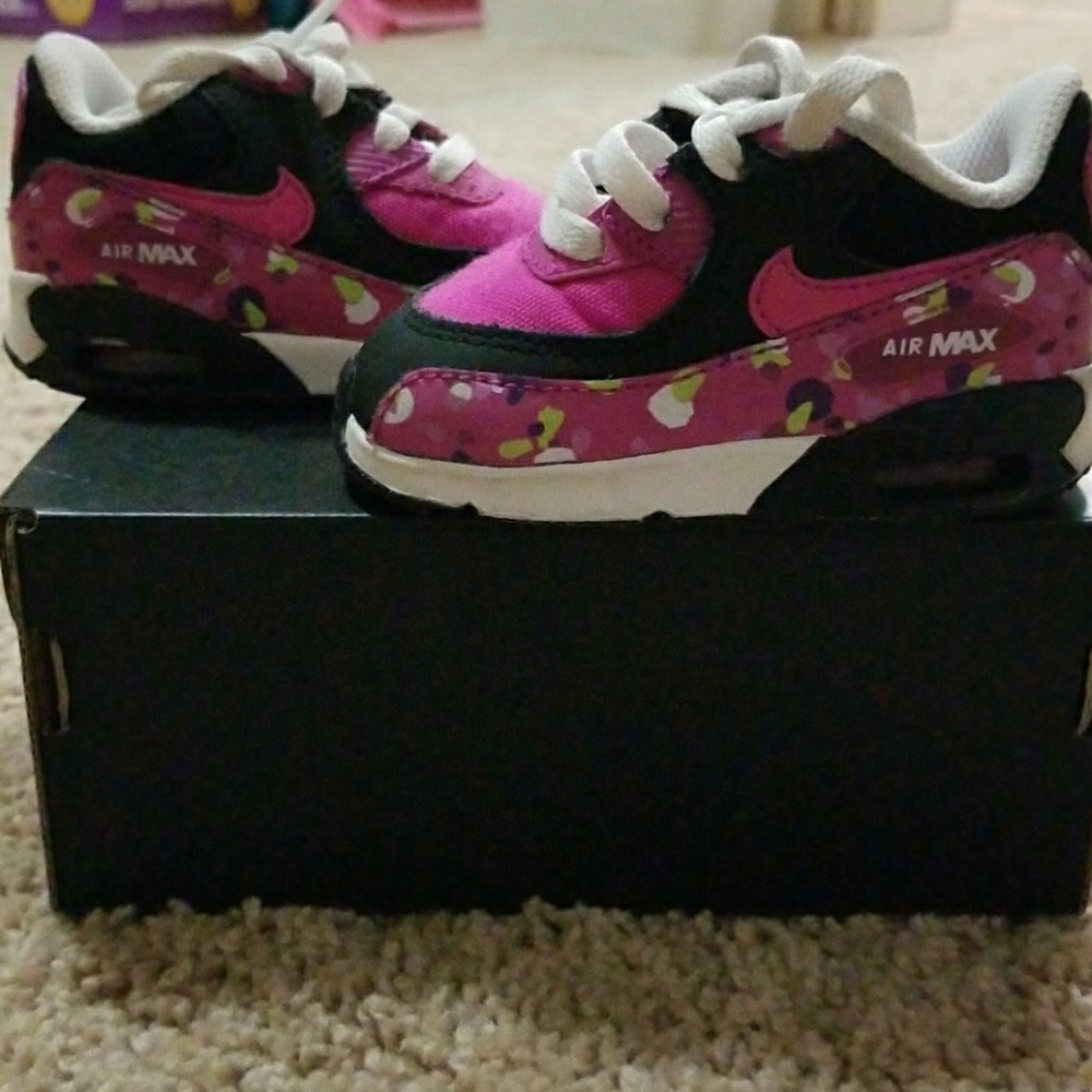 Nike Air Max- Excellent condition!